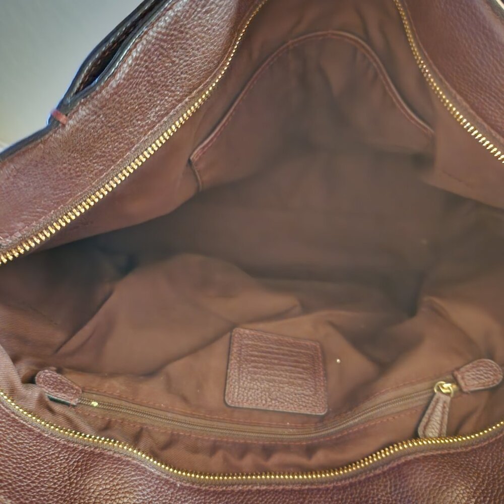 Like New Coach Turnlock Mahogany Leather Shoulder Bag - Picture 14 of 15